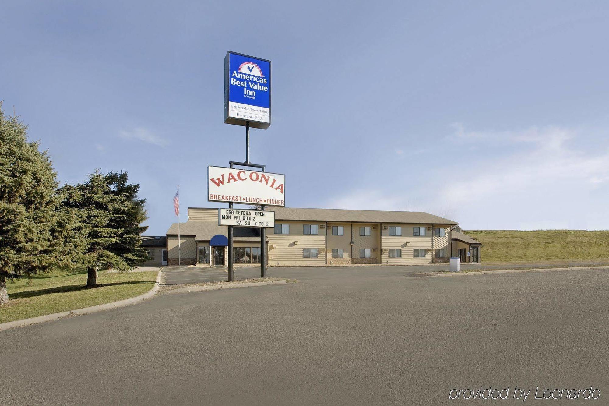 Waconia Inn And Suites Exterior foto