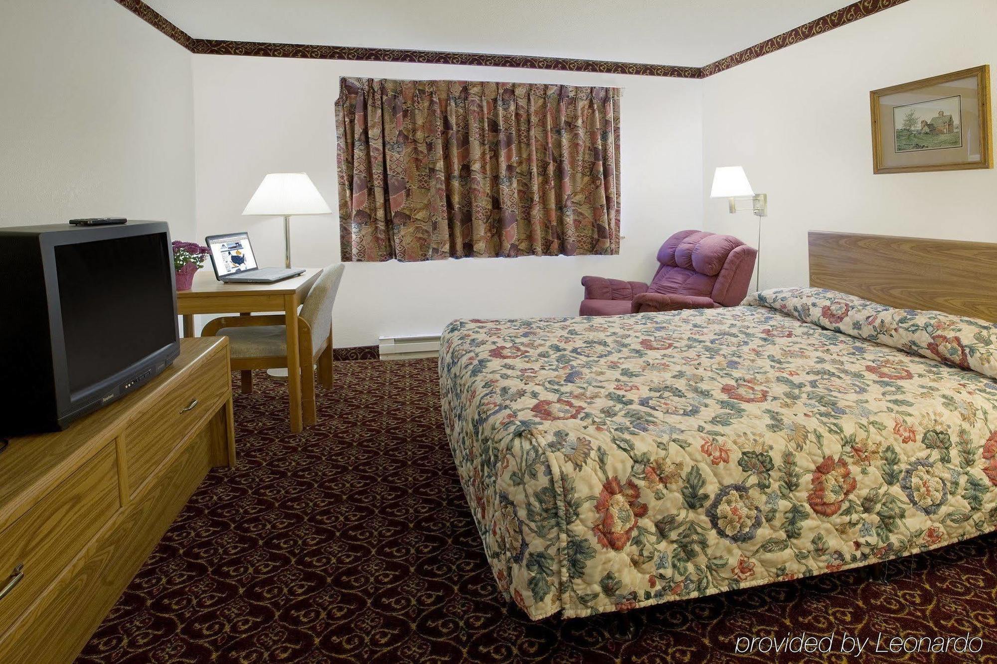 Waconia Inn And Suites Habitación foto