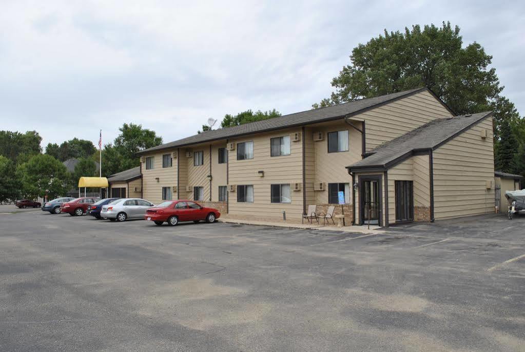 Waconia Inn And Suites Exterior foto