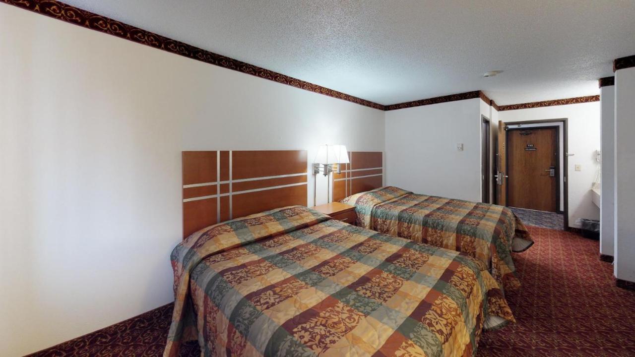 Waconia Inn And Suites Exterior foto